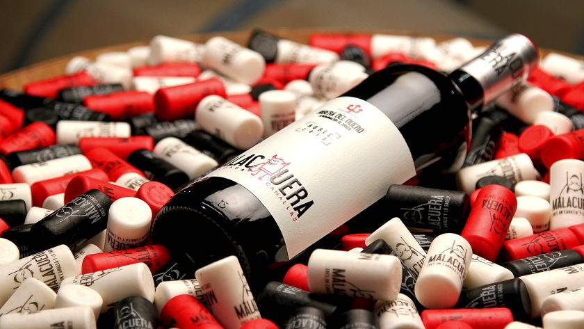 botella-corchos2.jpg BODEGAS MALACUERA