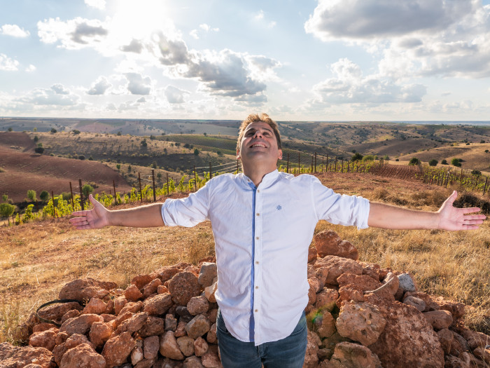 Deja que la tierra te sorprenda.